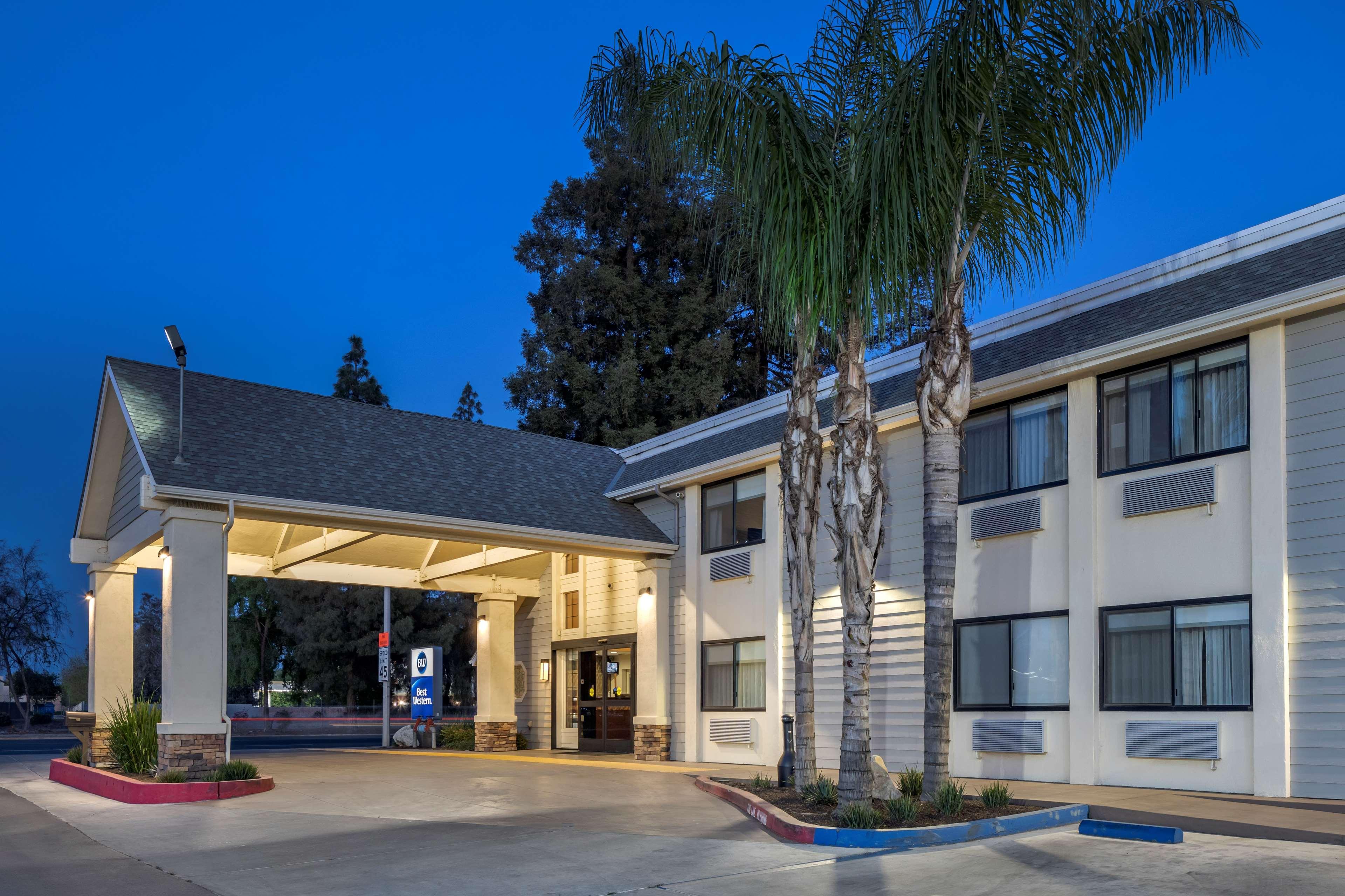 Best Western Town & Country Lodge Tulare Exterior foto